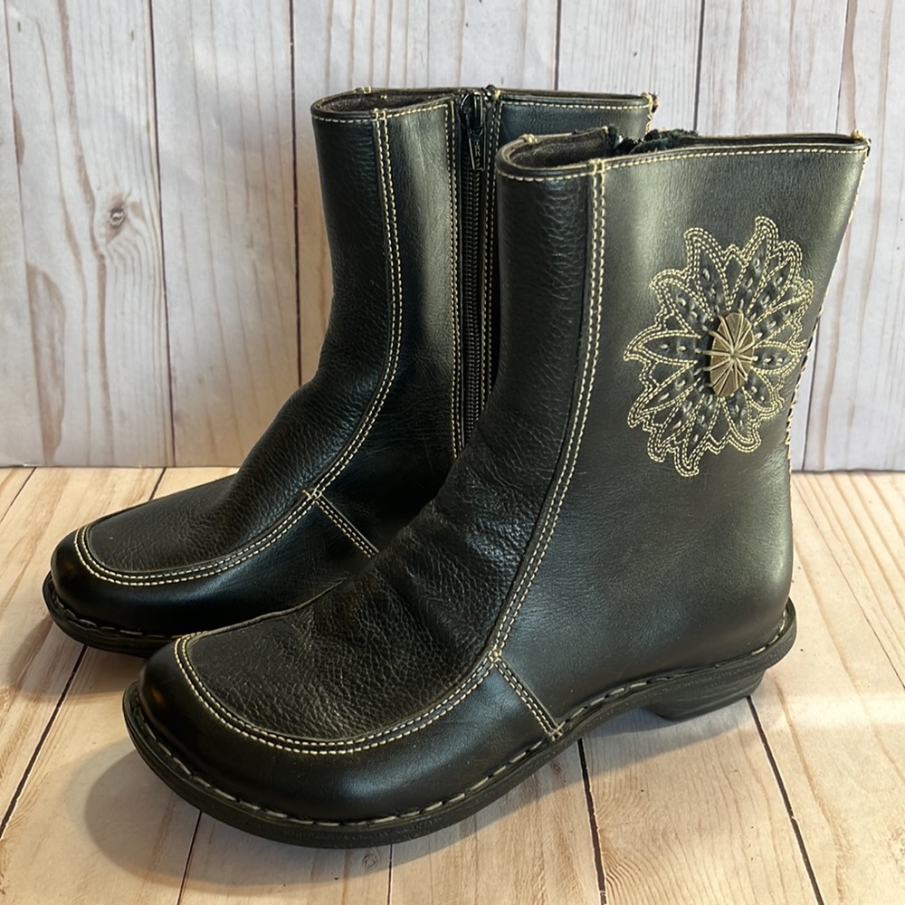 Tsonga Black Leather Ankle Booties Size 36